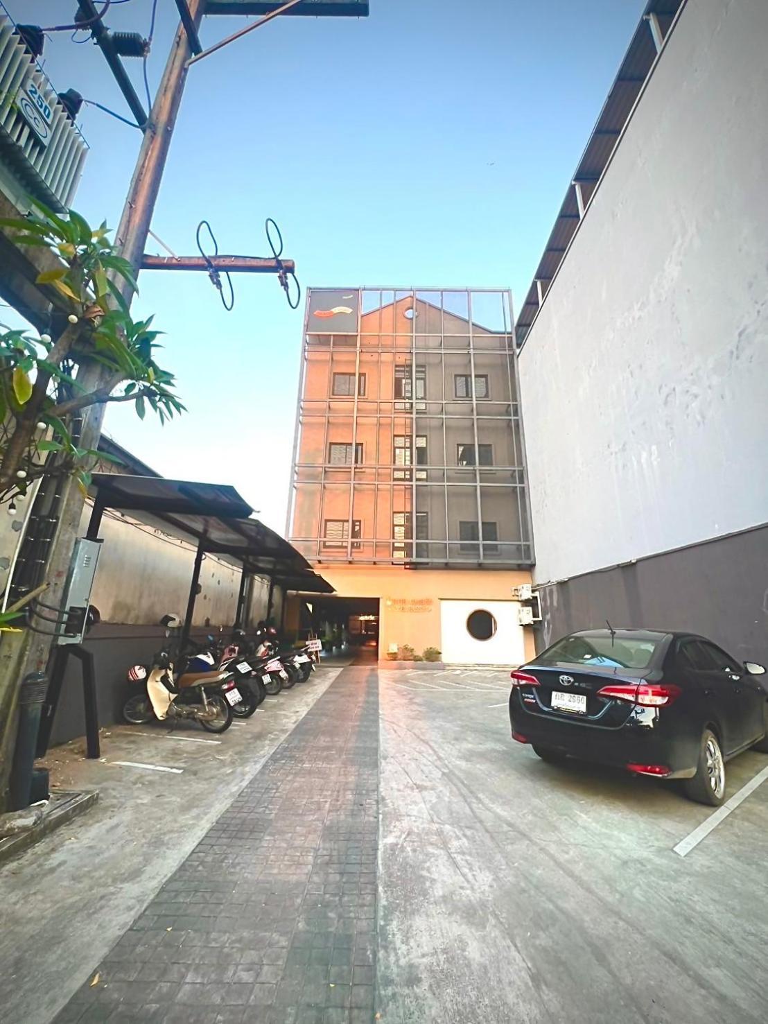 Hotel Passion Nakhon Si Thammarat Exteriér fotografie